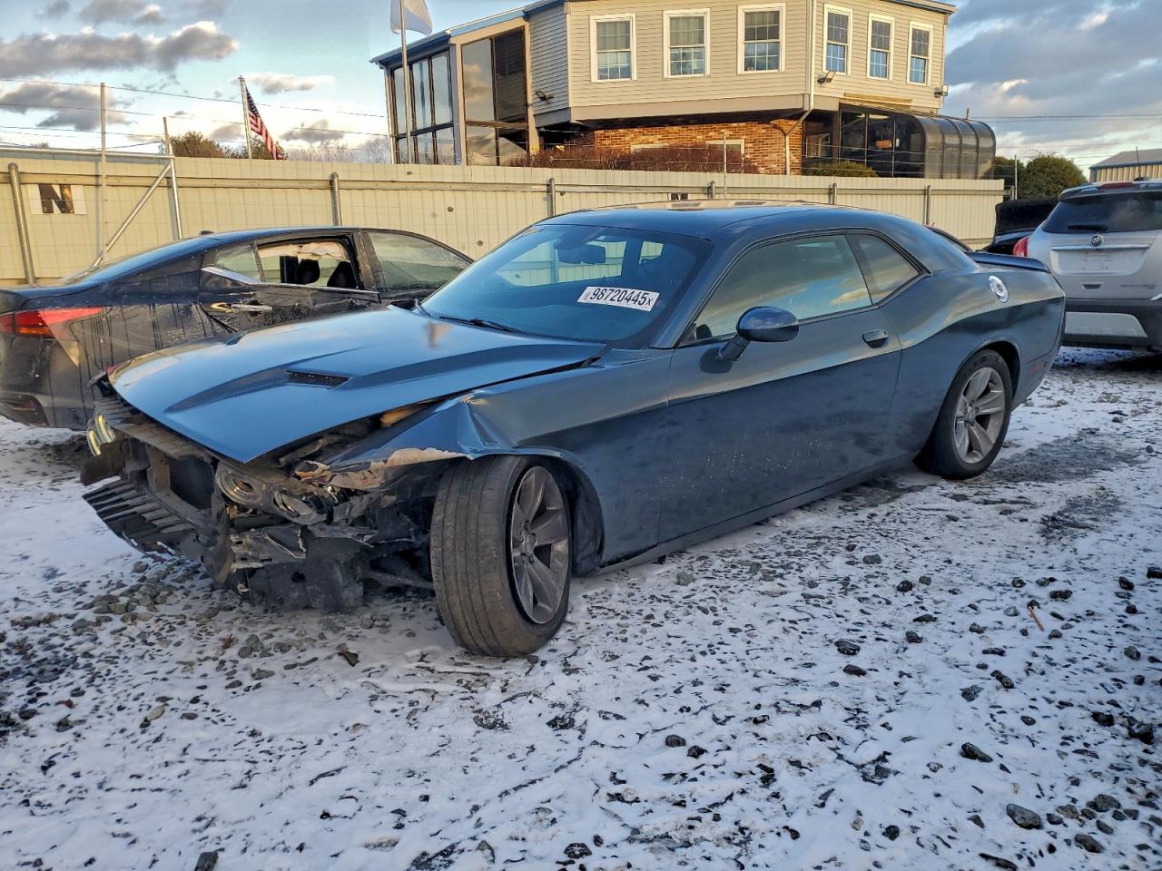 Dodge Challenger Sxt Image 1