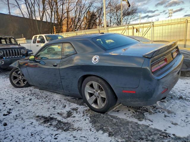 Dodge Challenger Sxt Image 13