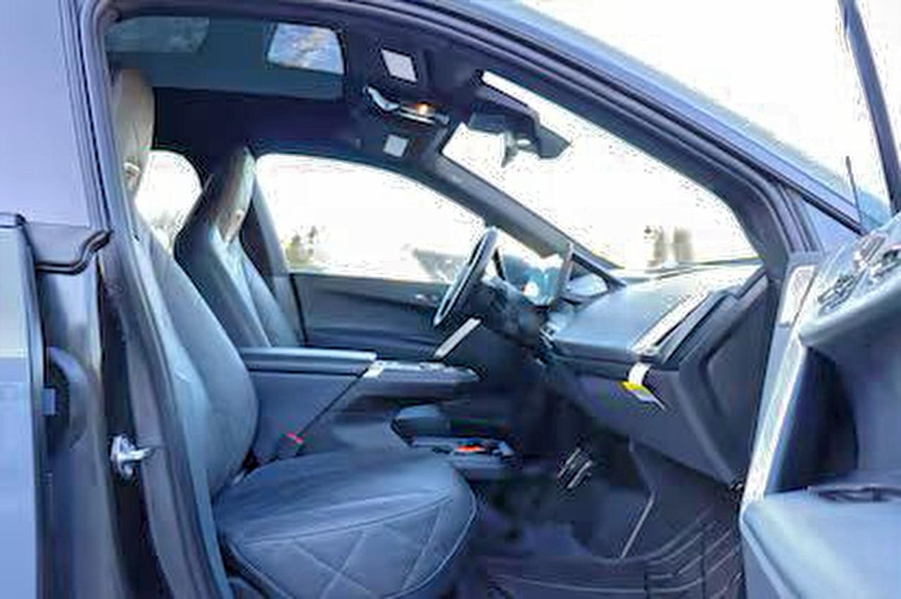 BMW Ix M60 M60 Image 6