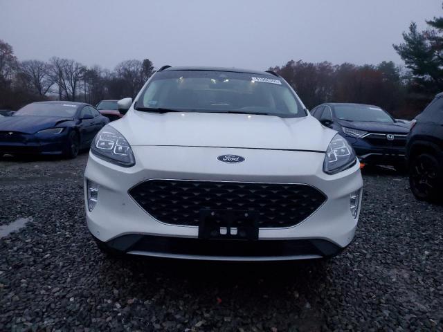 Ford Escape Titanium Image 12