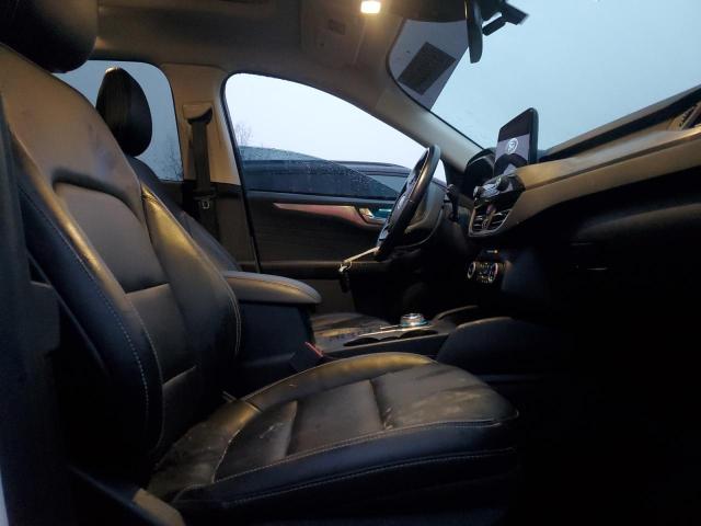 Ford Escape Titanium Image 10