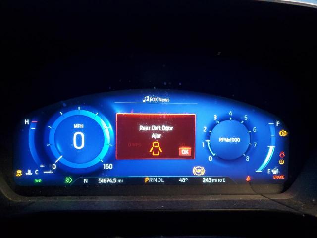 Ford Escape Titanium Image 4