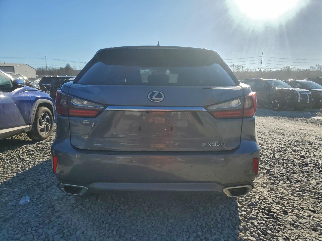 Lexus RX 350 Base Image 10