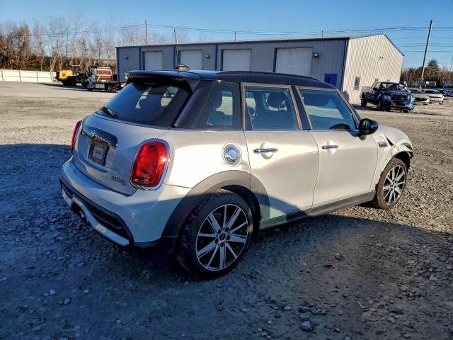 MINI Cooper S Image 4