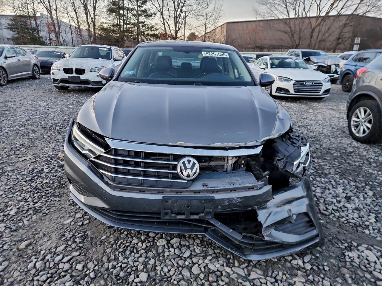 Volkswagen Jetta S Image 6