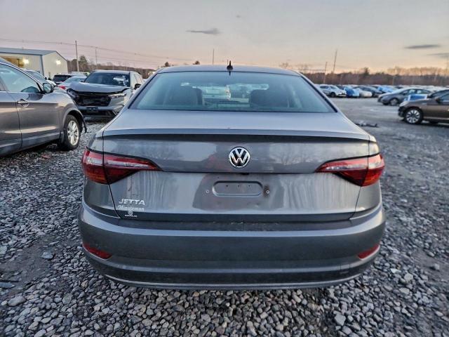 Volkswagen Jetta S Image 7