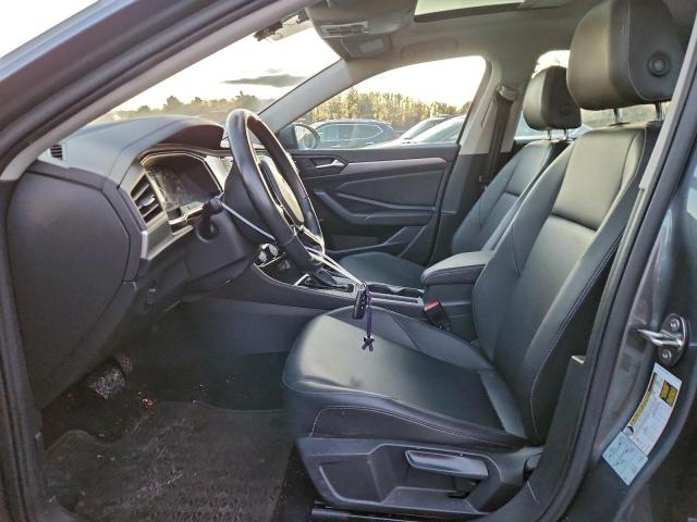 Volkswagen Jetta S Image 9