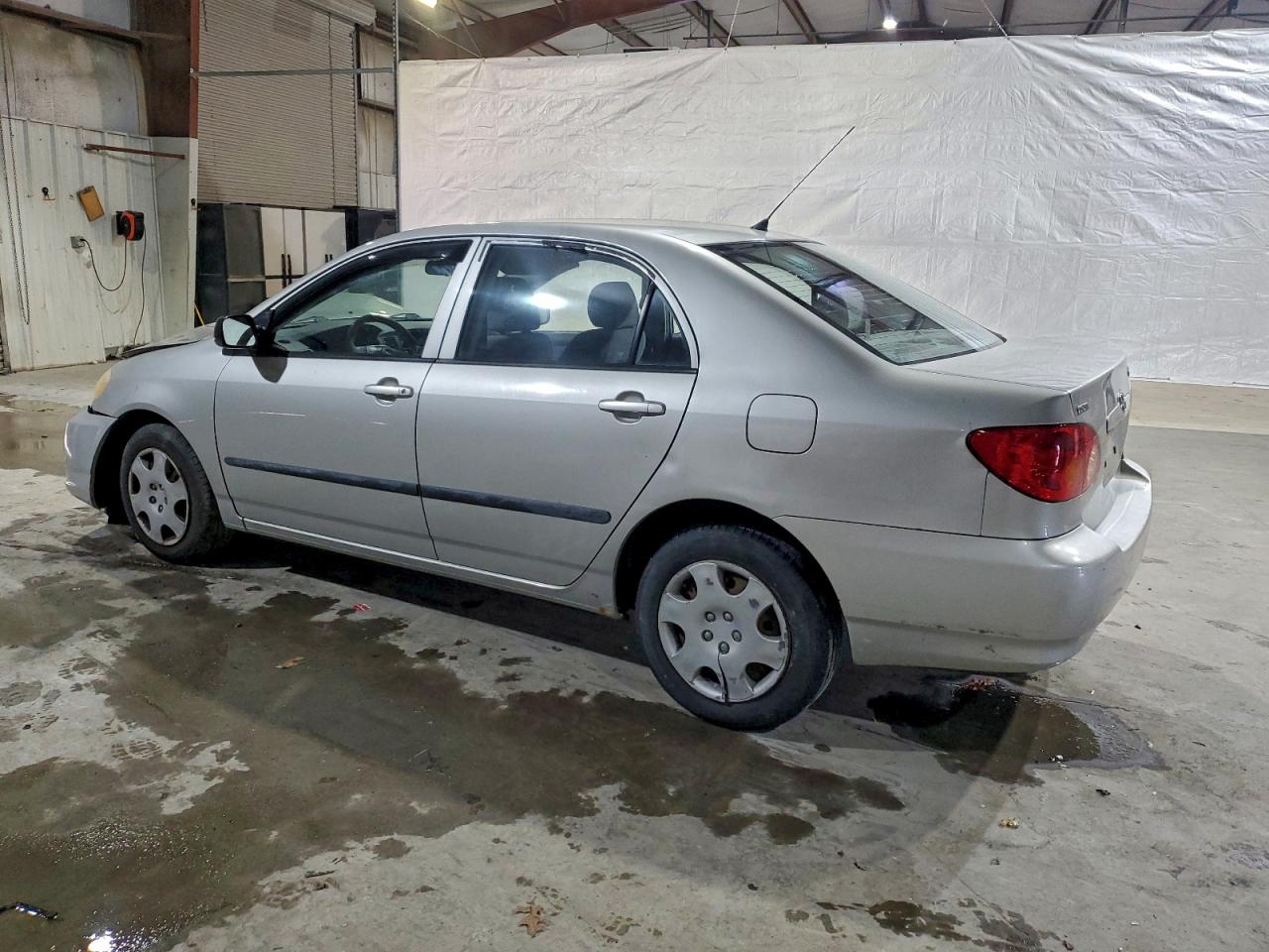 Toyota Corolla Ce Image 7