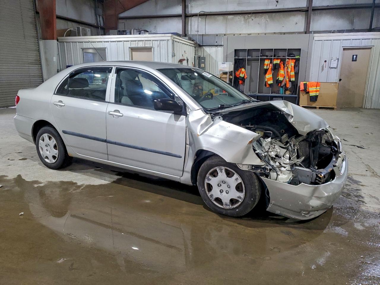 Toyota Corolla Ce Image 3