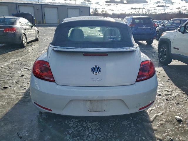 Volkswagen Beetle S/se Image 5