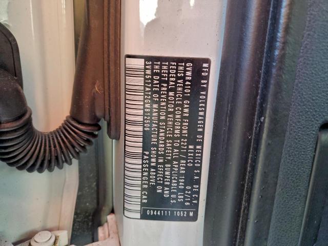 Volkswagen Beetle S/se Image 8