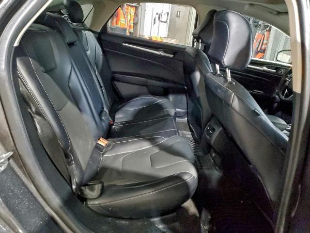 Ford Fusion Titanium Image 9