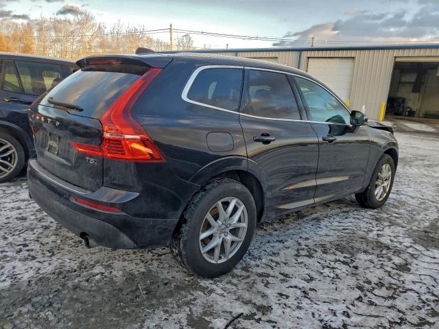 Volvo XC60 T5 Image 3