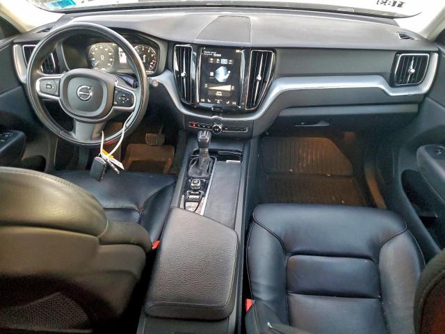 Volvo XC60 T5 Image 9