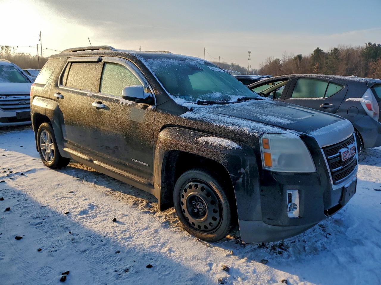 GMC Terrain Sle Image 2