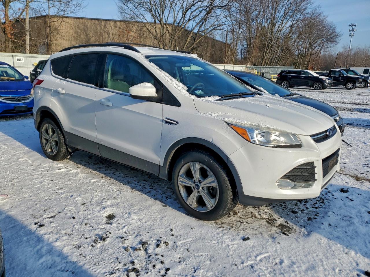 Ford Escape Se Image 2