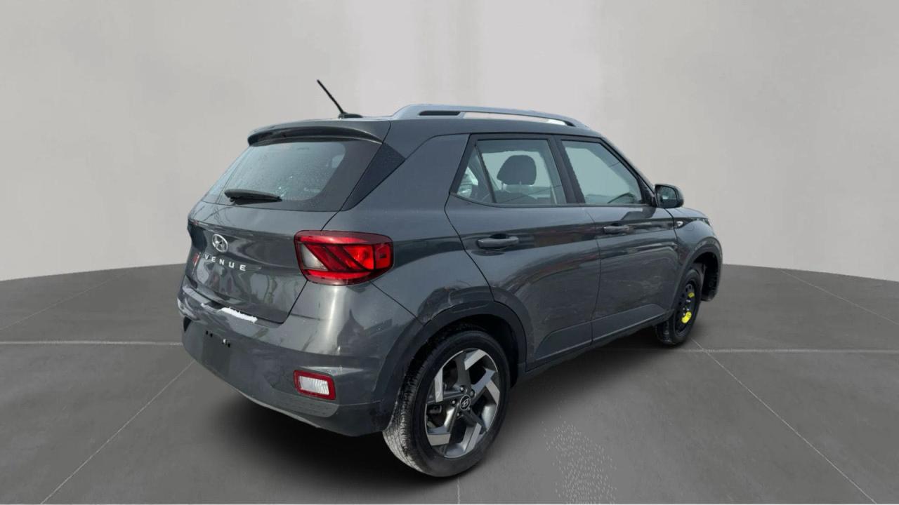 Hyundai VENUE Sel Image 5
