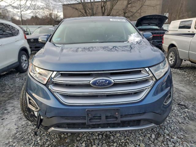 Ford Edge Titanium Image 2