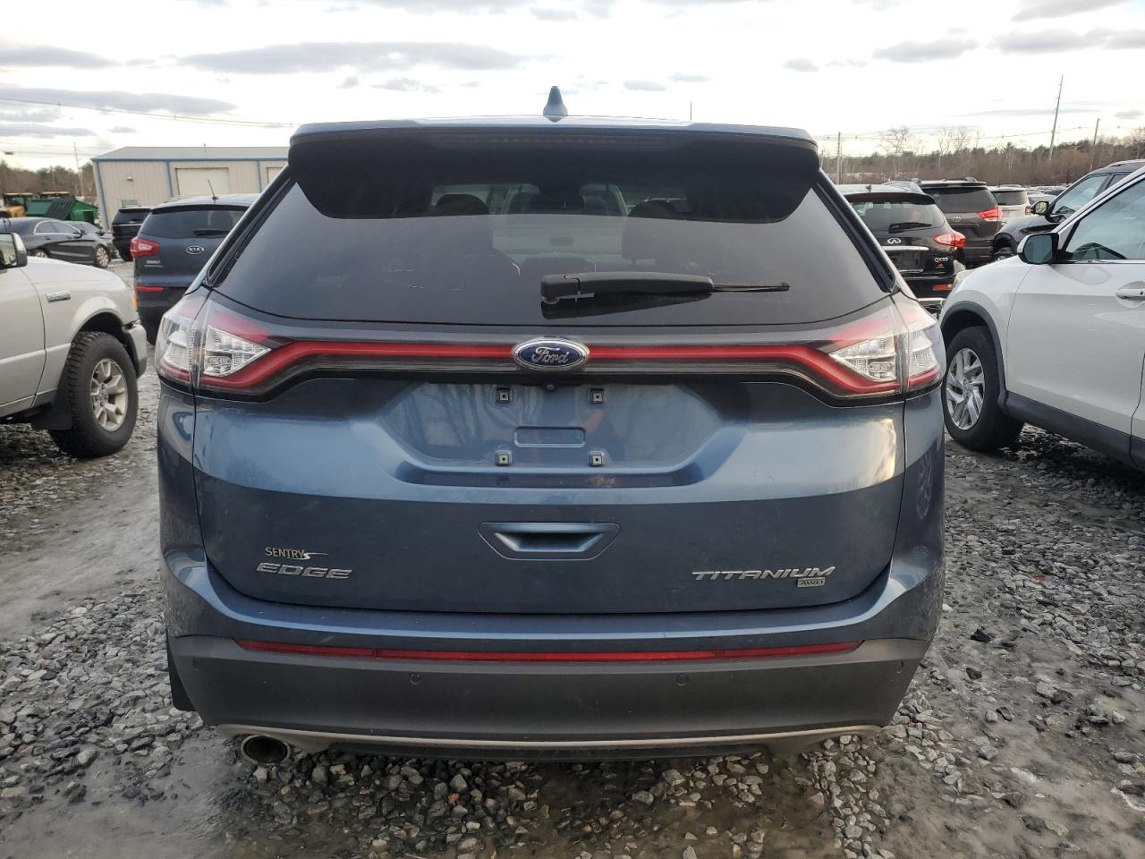 Ford Edge Titanium Image 13