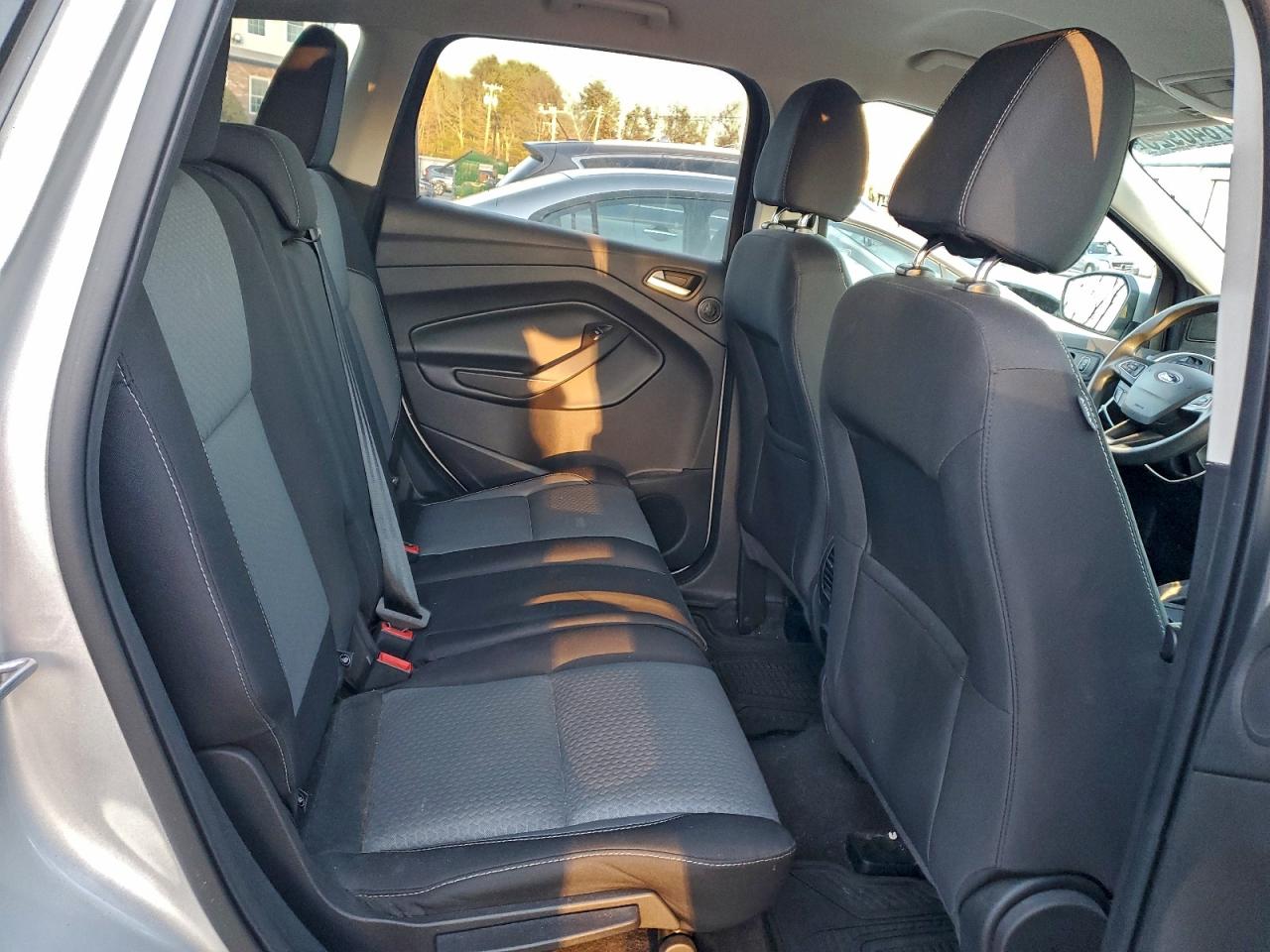 Ford Escape Se Image 12