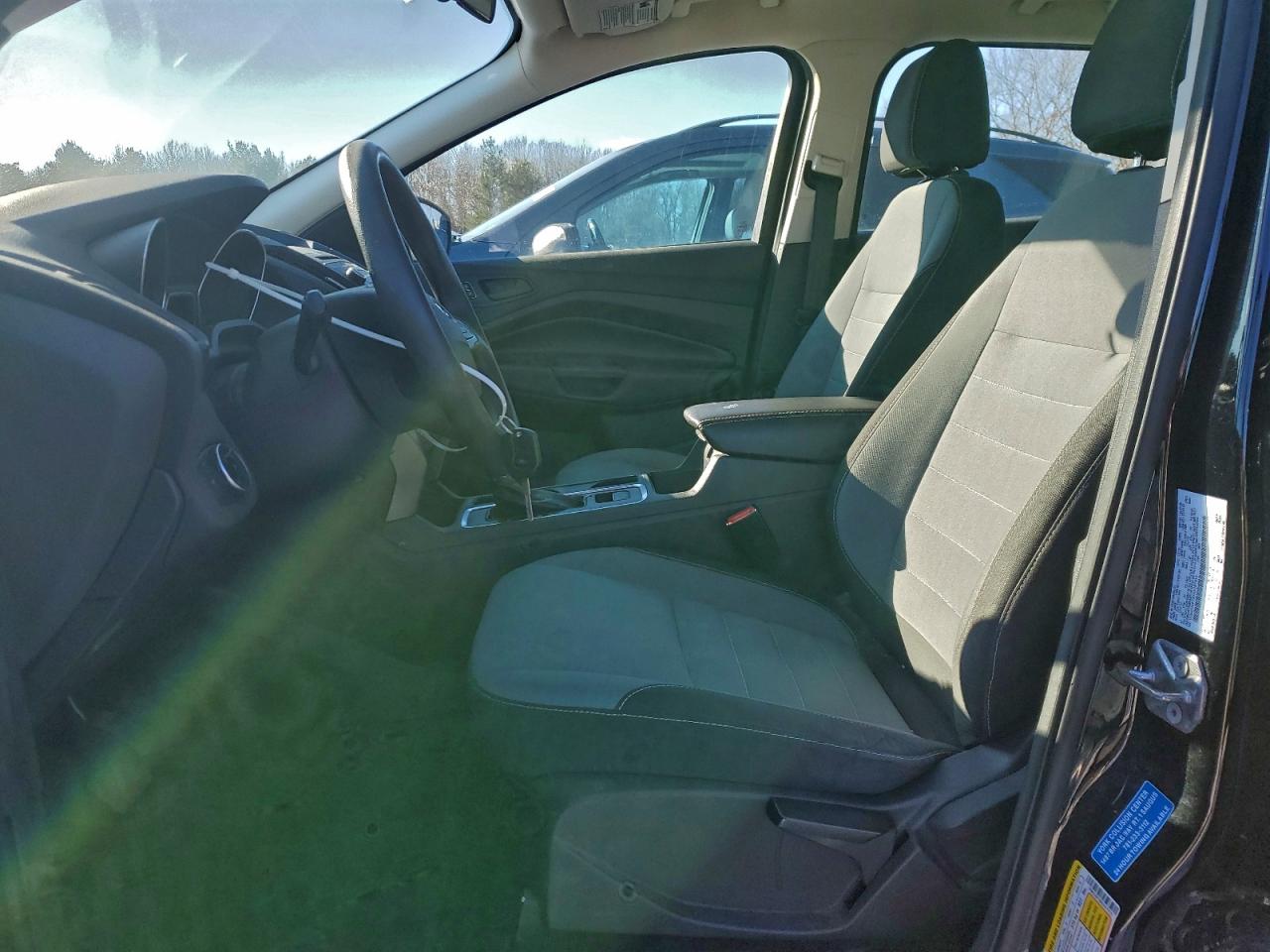 Ford Escape S Image 8