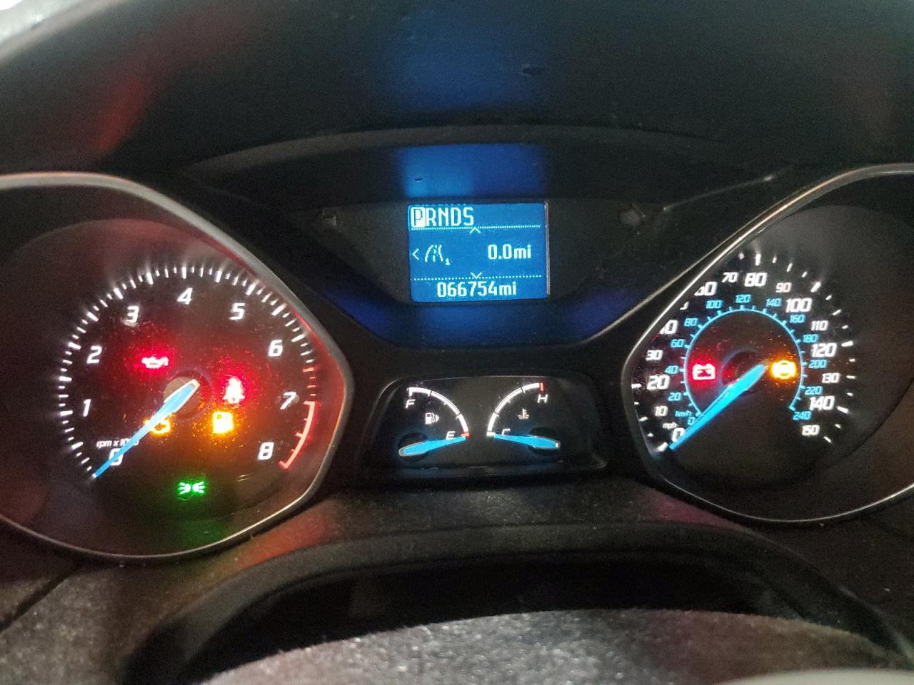 Ford Focus Se Image 8