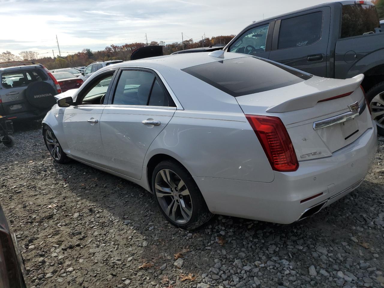 Cadillac CTS Luxury Collection Image 11