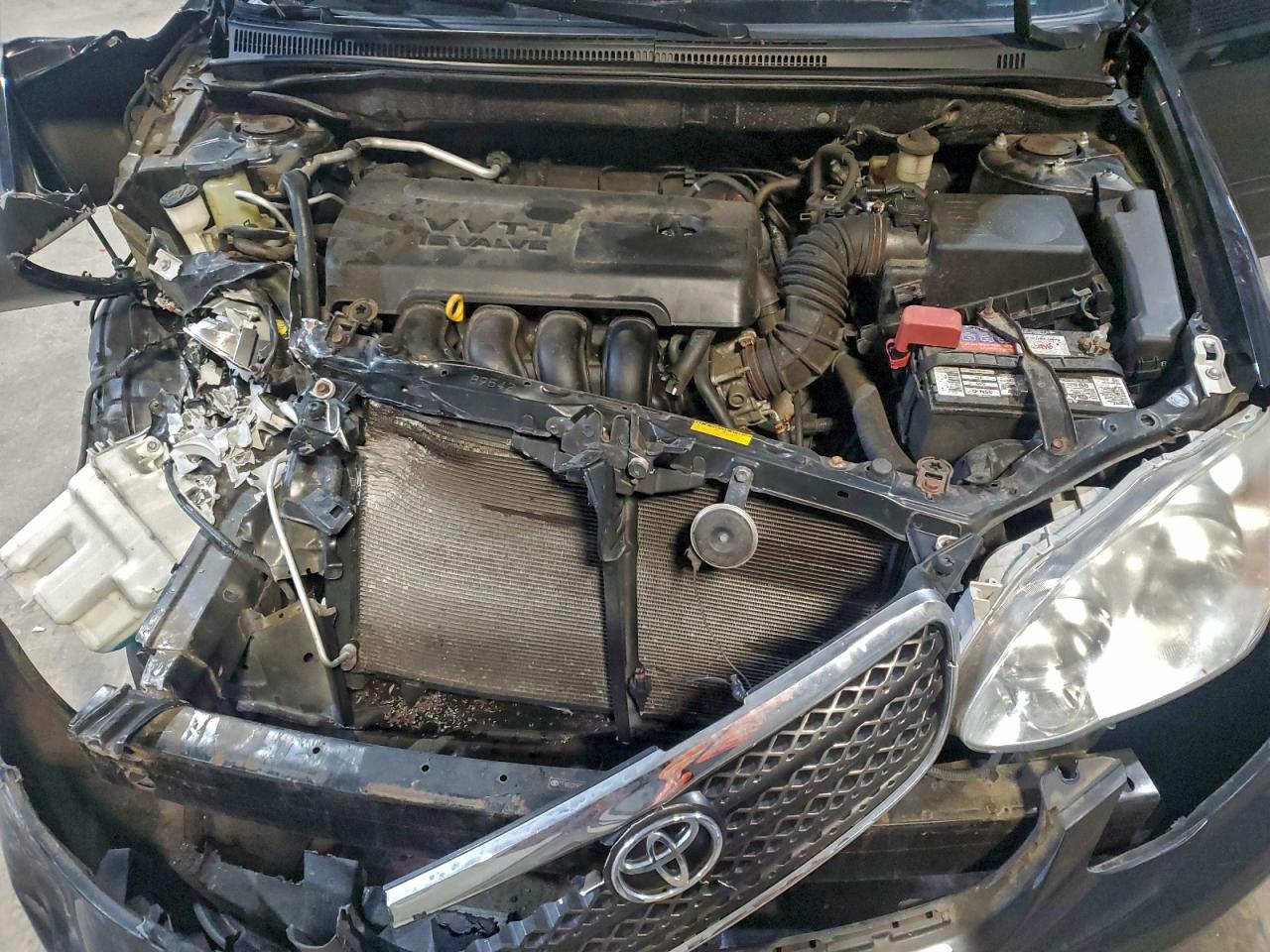 Toyota Corolla Ce Image 10