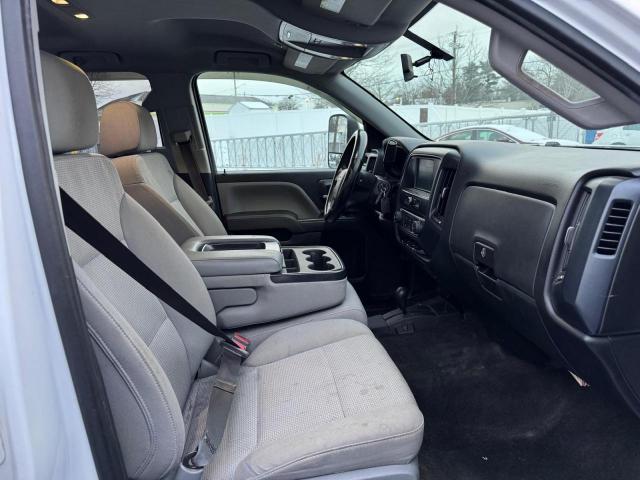 Chevrolet Silverado K1500 Custom Image 5