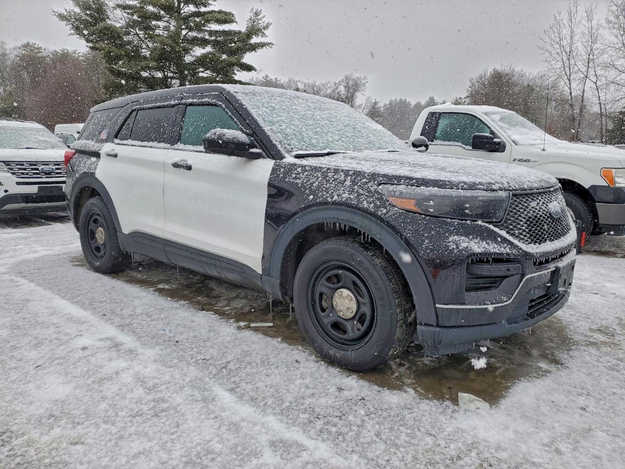 Ford Explorer Police Interceptor Image 2