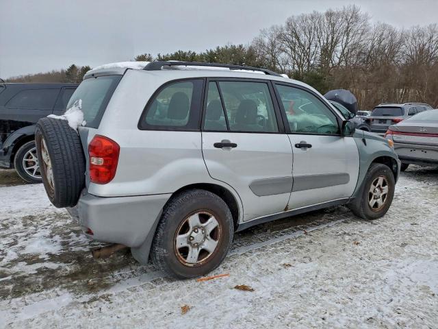 Toyota RAV4 Image 4