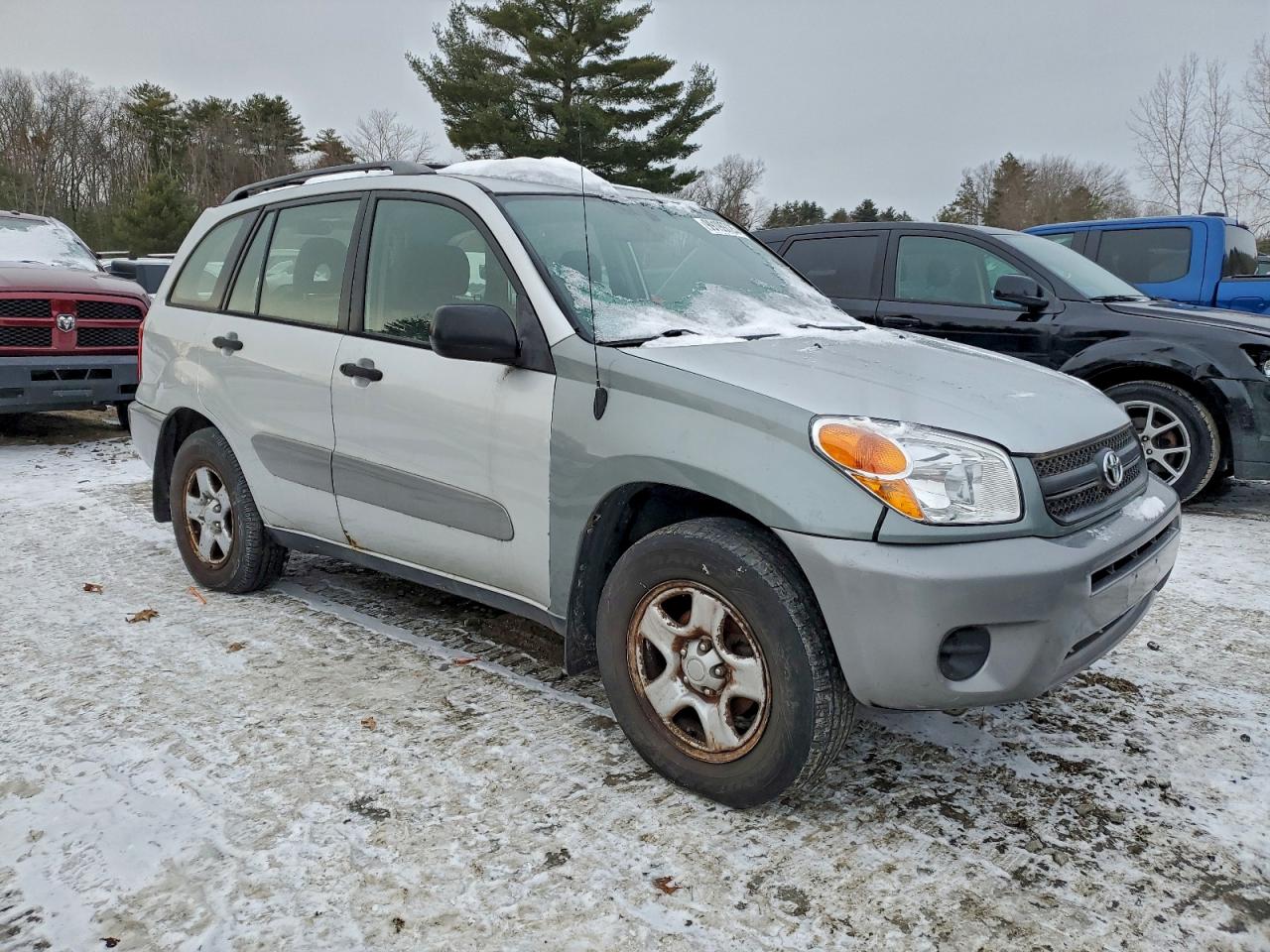 Toyota RAV4 Image 3