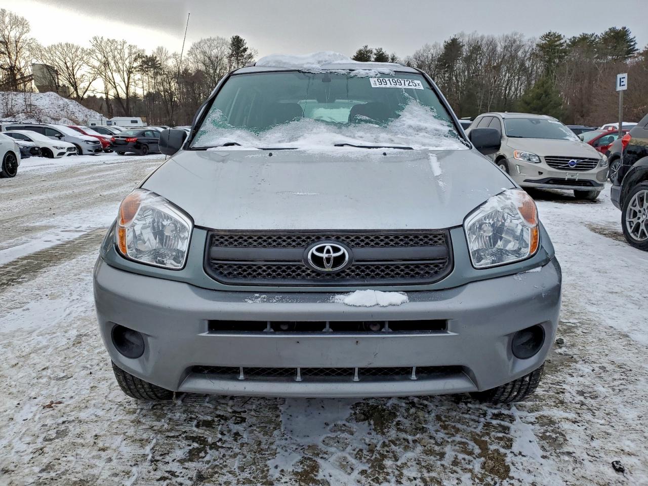 Toyota RAV4 Image 7