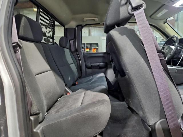 GMC Sierra K1500 Sle Image 6