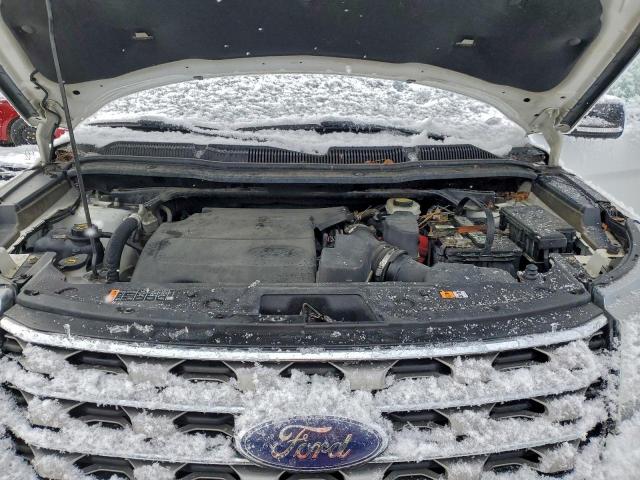 Ford Explorer Xlt Image 7