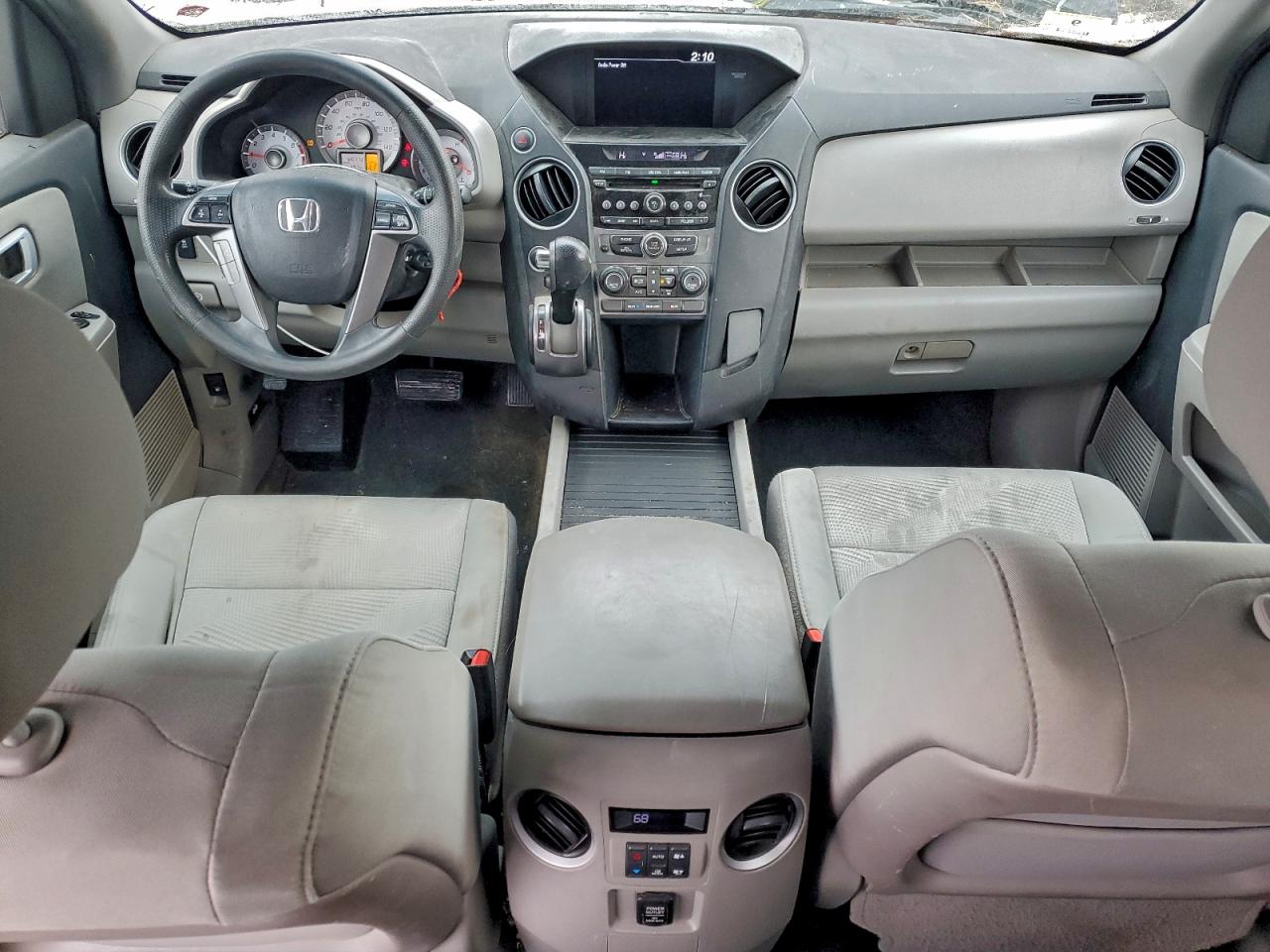 Honda Pilot Lx Image 13