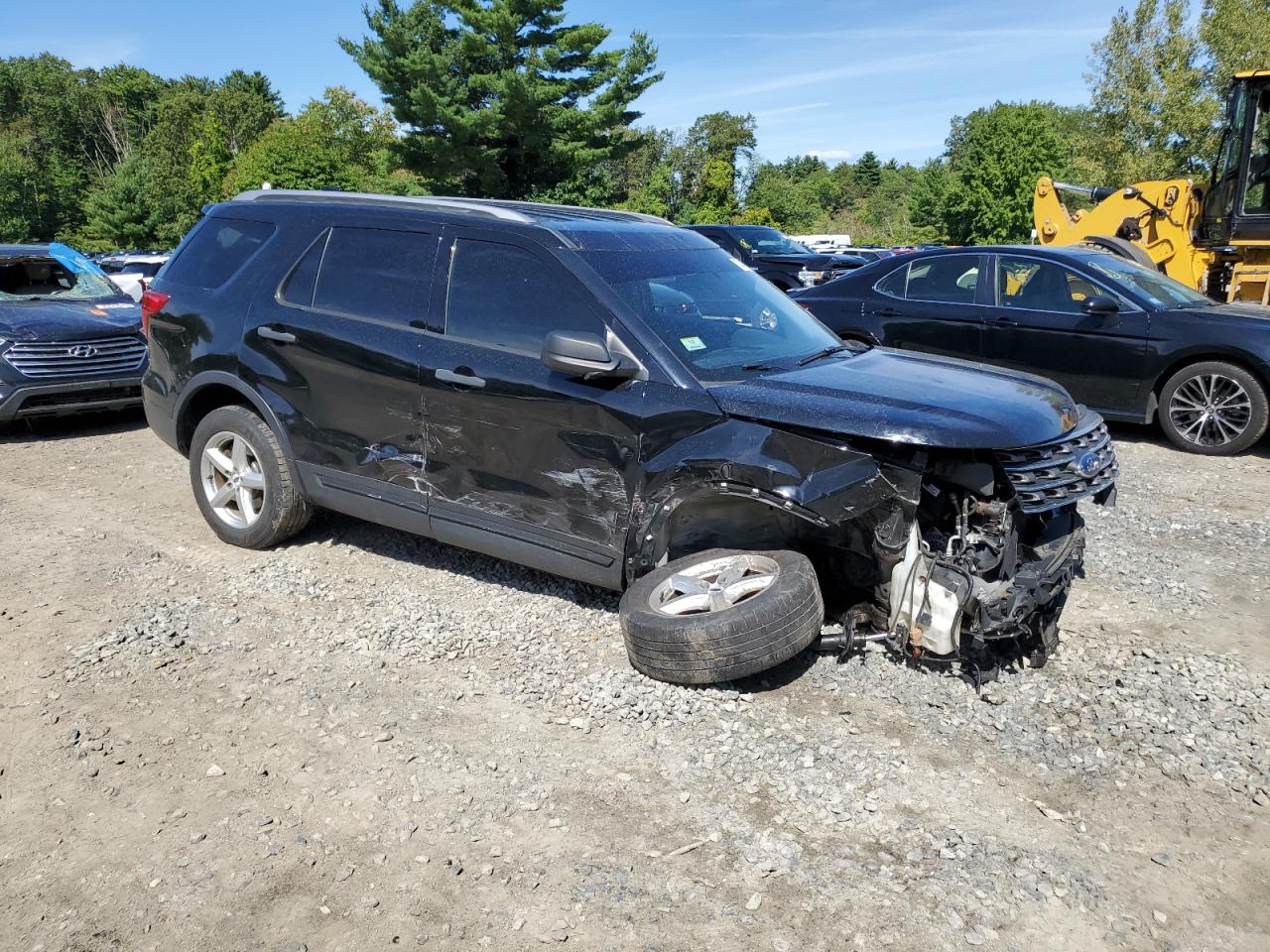 Ford Explorer Image 12