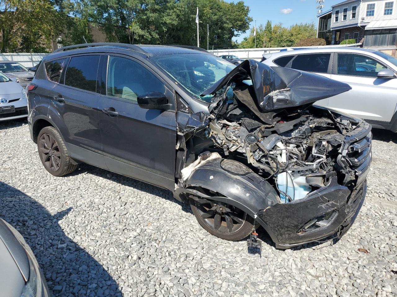 Ford Escape Se Image 5