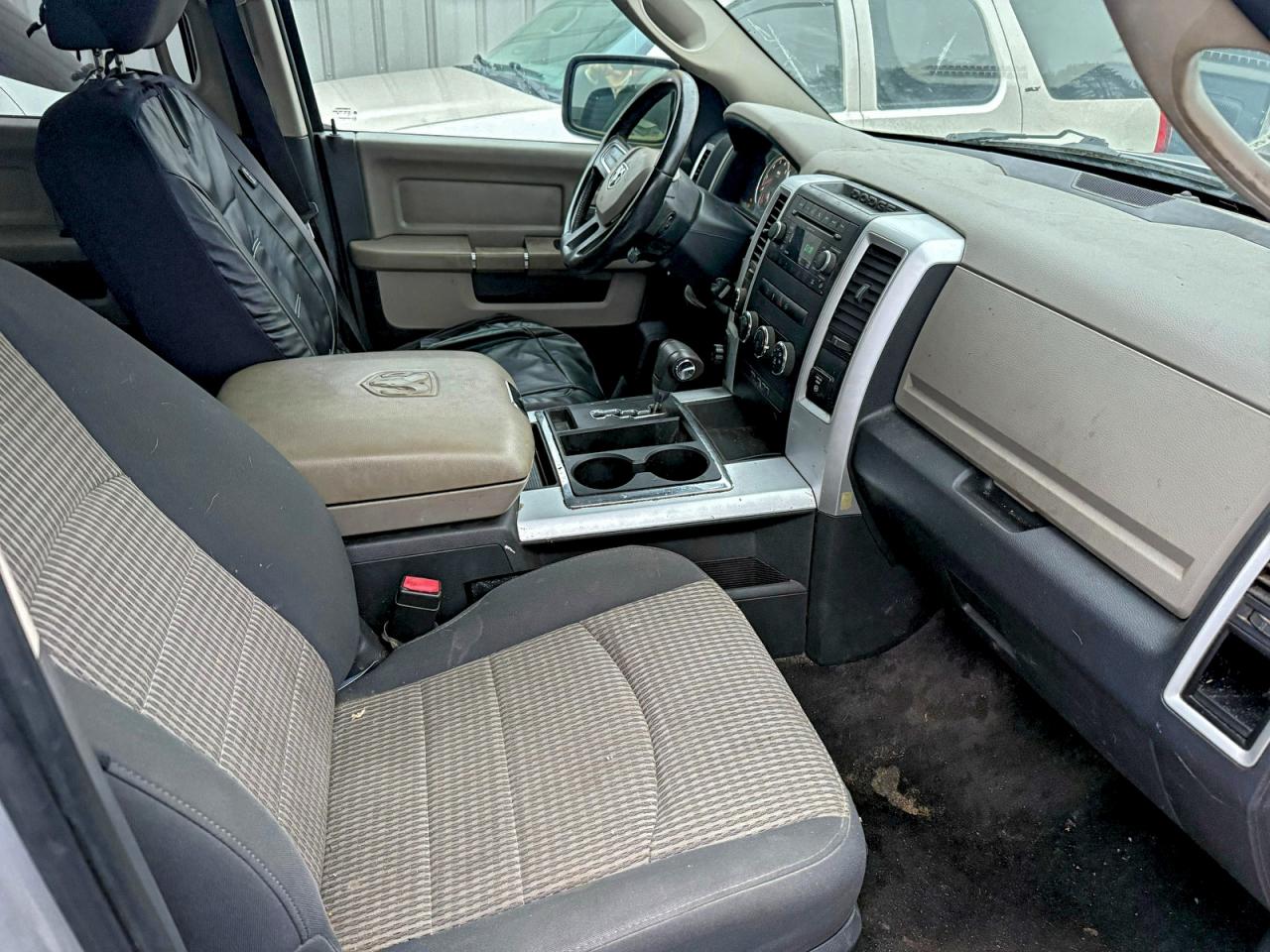 Dodge Ram 1500 Image 8