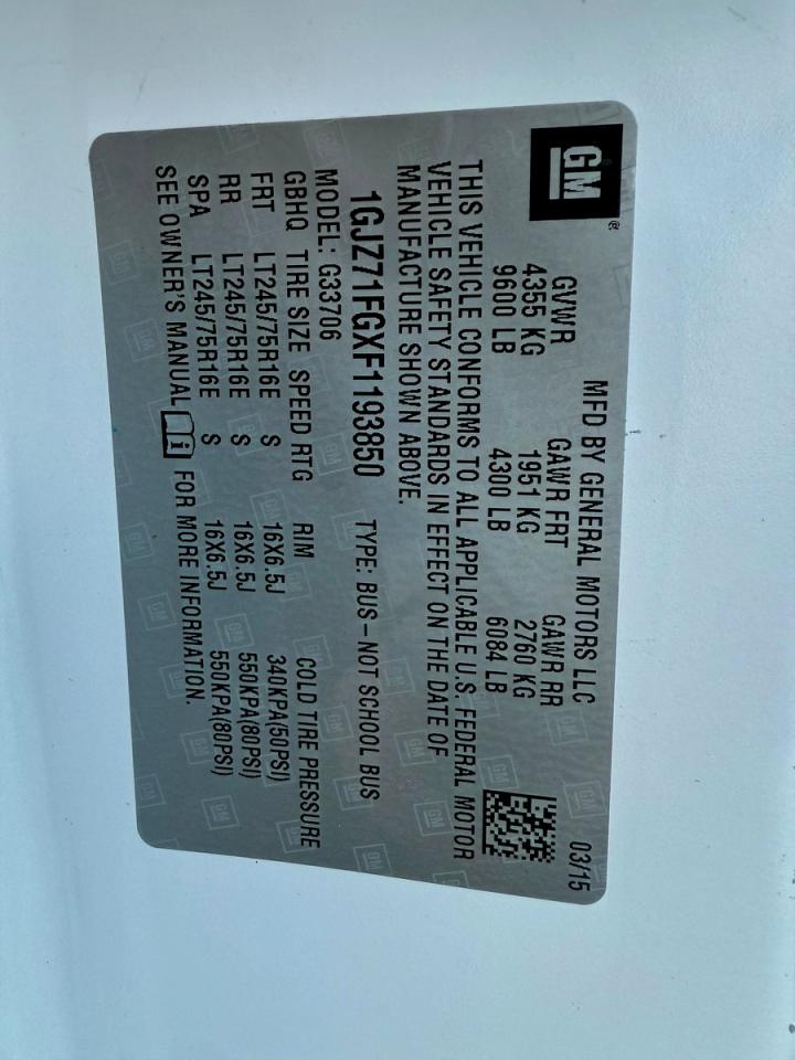 GMC Savana G3500 Lt Image 7