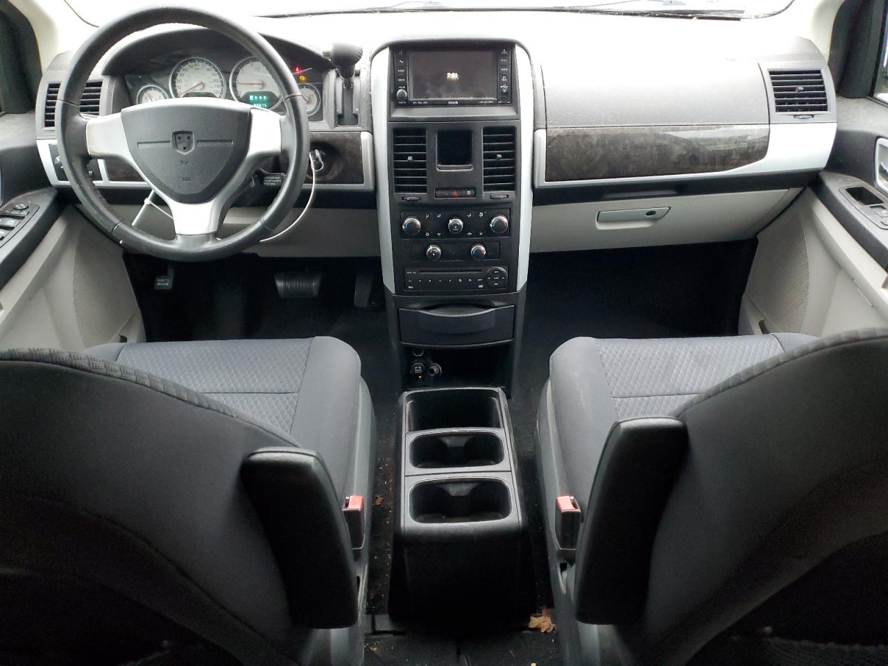 Dodge Caravan Sxt Image 11