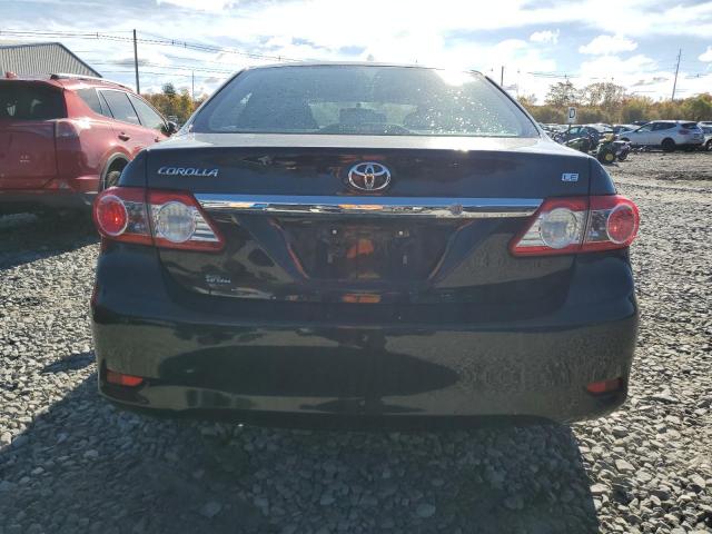 Toyota Corolla Base Image 2