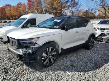  Salvage Volvo XC40