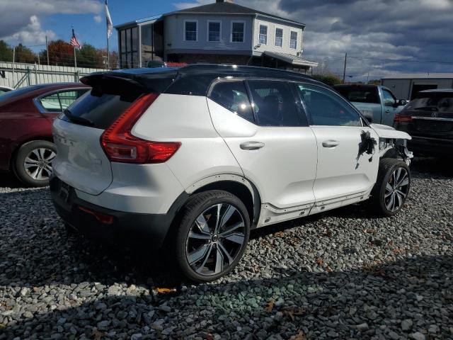Volvo XC40 Recharge Image 5