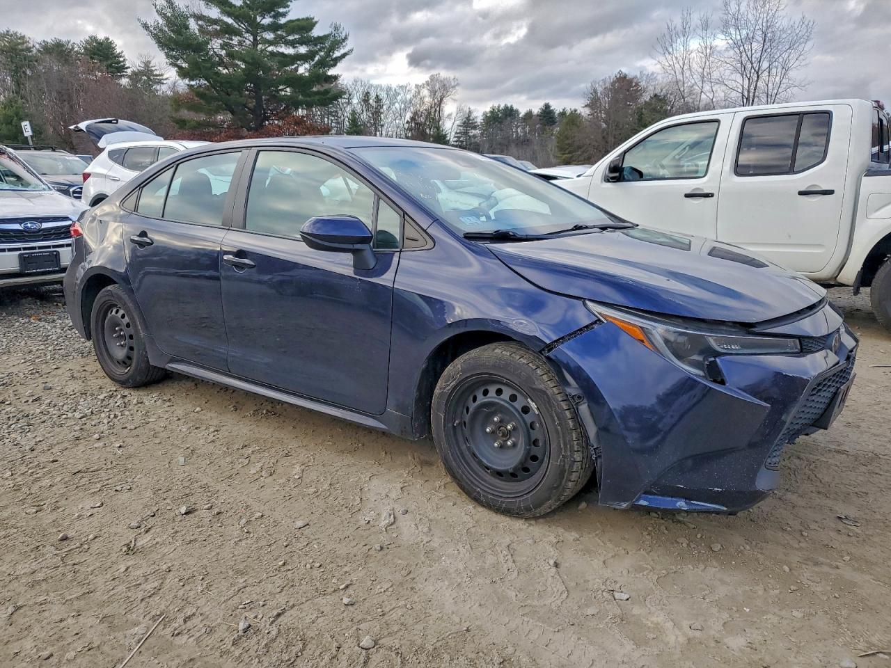 Toyota Corolla Le Image 3