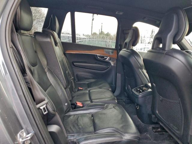 Volvo XC90 T6 Image 5