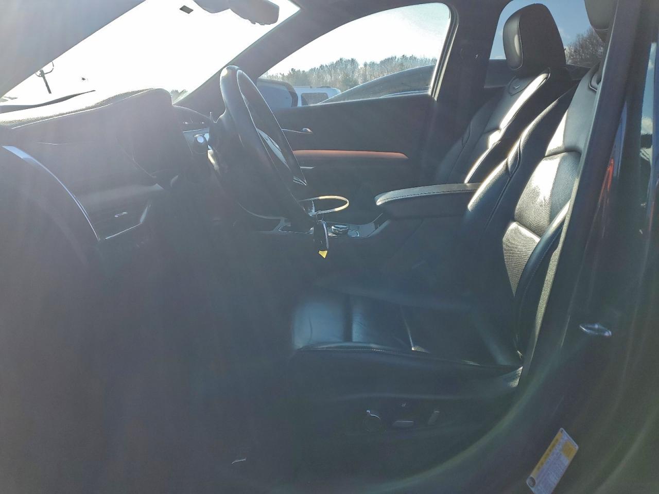 Cadillac XT4 Premium Luxury Image 5