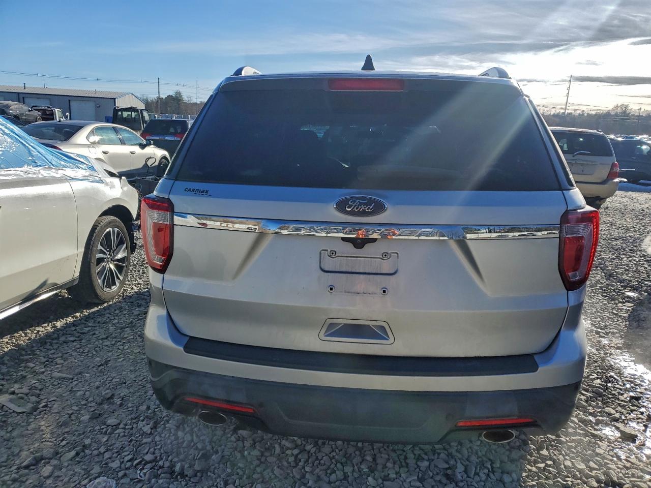 Ford Explorer Xlt Image 12