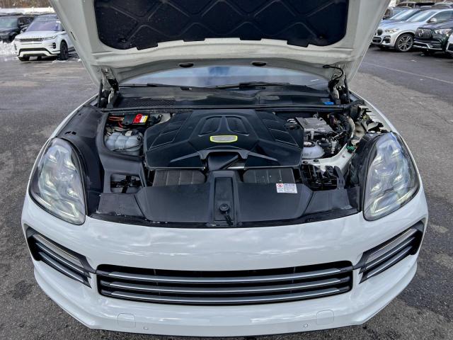 Porsche Cayenne Se Hybrid Image 6