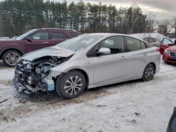  Salvage Toyota Prius